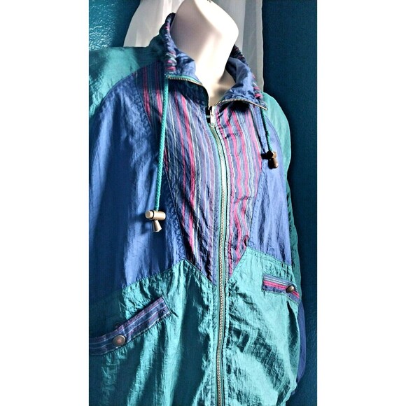 Vintage 80’s Active Frontier Jacket Medium Blue, Green and Maroon - Picture 2 of 8